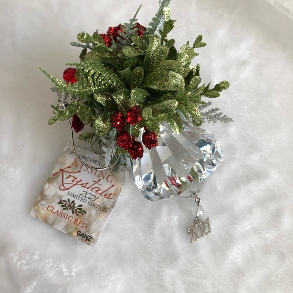Christmas Ornamen-The Original Kissing Krystals 2021 Ltd Edition, Ganz, NWT - Picture 2 of 4